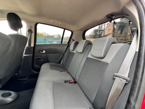 Renault Clio 1.2 I-Music Euro 5 5dr 57