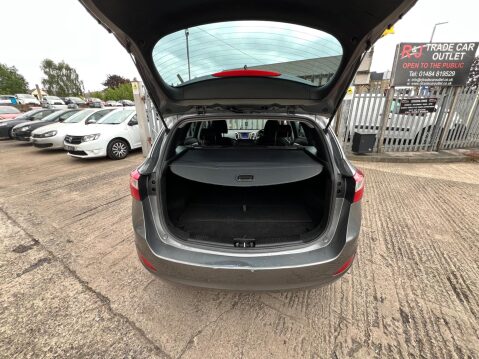 Hyundai i30 1.6 CRDi Blue Drive Active Tourer Euro 5 (s/s) 5dr 22
