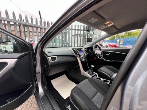 Hyundai i30 1.6 CRDi Blue Drive Active Tourer Euro 5 (s/s) 5dr 52