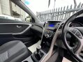 Hyundai i30 1.6 CRDi Blue Drive Active Tourer Euro 5 (s/s) 5dr 39