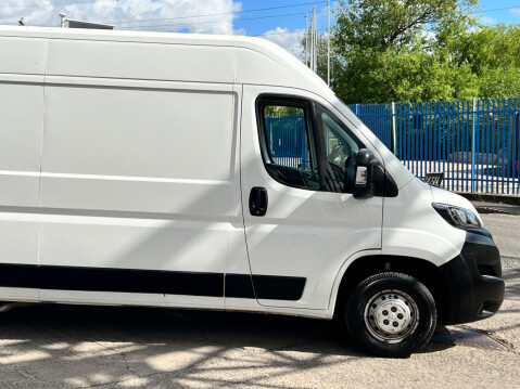 Peugeot Boxer 2.2 BlueHDi 335 Professional L3 H2 Euro 6 (s/s) 5dr 9