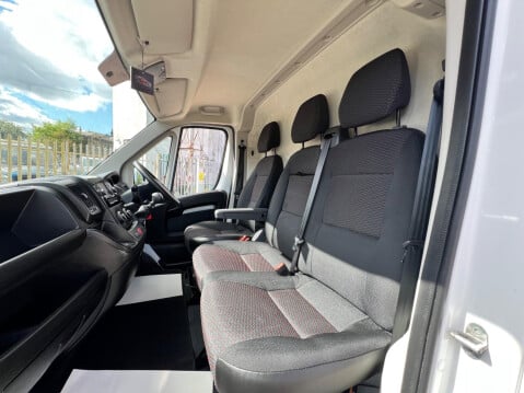 Peugeot Boxer 2.2 BlueHDi 335 Professional L3 H2 Euro 6 (s/s) 5dr 47