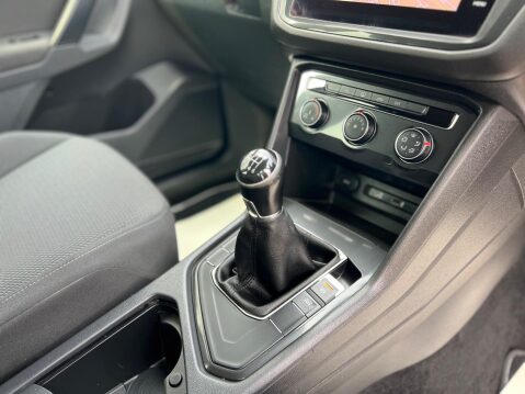 Volkswagen Tiguan 2.0 TDI S Euro 6 (s/s) 5dr 40