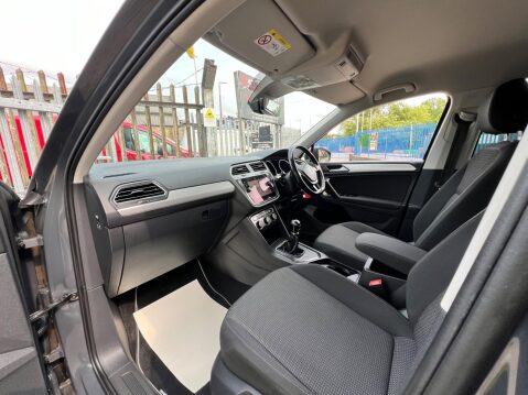Volkswagen Tiguan 2.0 TDI S Euro 6 (s/s) 5dr 60