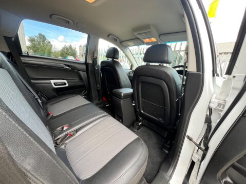 Vauxhall Antara 2.4 Exclusiv 2WD Euro 5 5dr 48