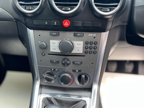 Vauxhall Antara 2.4 Exclusiv 2WD Euro 5 5dr 35