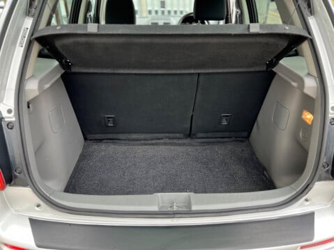 Suzuki SX4 1.6 SZ5 4Grip Euro 5 5dr 22