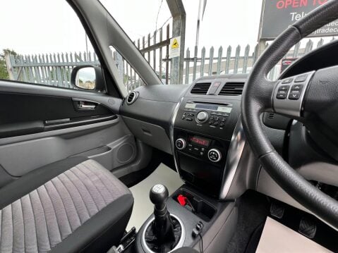 Suzuki SX4 1.6 SZ5 4Grip Euro 5 5dr 36