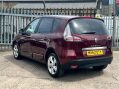 Renault Scenic 1.5 dCi Dynamique TomTom Euro 5 (s/s) 5dr 17