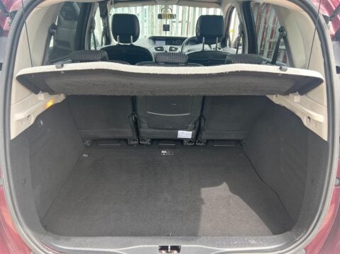 Renault Scenic 1.5 dCi Dynamique TomTom Euro 5 (s/s) 5dr 23
