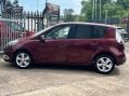 Renault Scenic 1.5 dCi Dynamique TomTom Euro 5 (s/s) 5dr 12