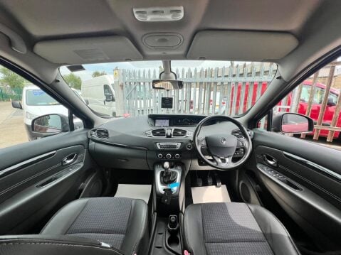 Renault Scenic 1.5 dCi Dynamique TomTom Euro 5 (s/s) 5dr 26