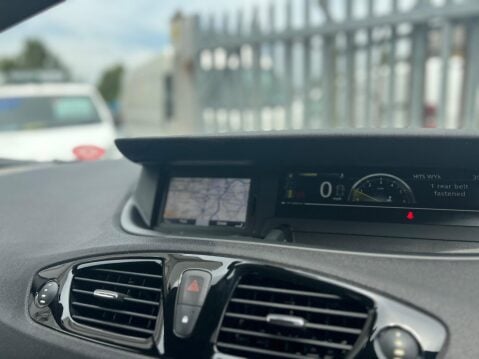Renault Scenic 1.5 dCi Dynamique TomTom Euro 5 (s/s) 5dr 37