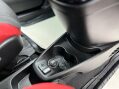 Chrysler Ypsilon 1.2 Black&Red Euro 5 (s/s) 5dr 31