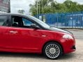 Chrysler Ypsilon 1.2 Black&Red Euro 5 (s/s) 5dr 11