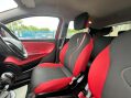 Chrysler Ypsilon 1.2 Black&Red Euro 5 (s/s) 5dr 31