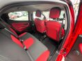 Chrysler Ypsilon 1.2 Black&Red Euro 5 (s/s) 5dr 46