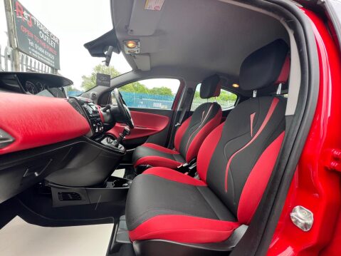 Chrysler Ypsilon 1.2 Black&Red Euro 5 (s/s) 5dr 53