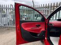 Chrysler Ypsilon 1.2 Black&Red Euro 5 (s/s) 5dr 56