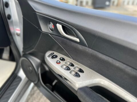 Honda Civic 2.2 i-CTDi SE 5dr 43