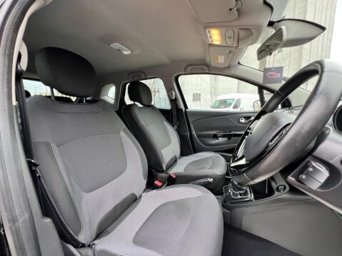 Renault Captur 1.5 dCi Dynamique Nav Euro 6 5dr 29