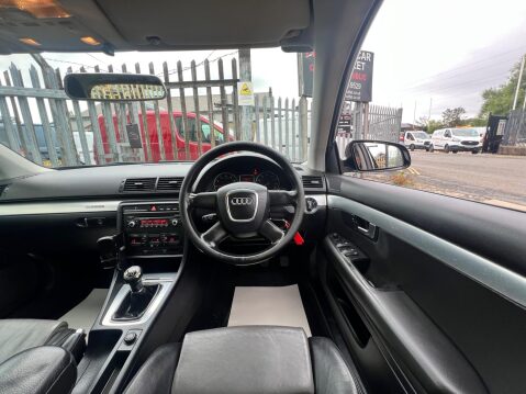 Audi A4 1.8T SE quattro 5dr 18