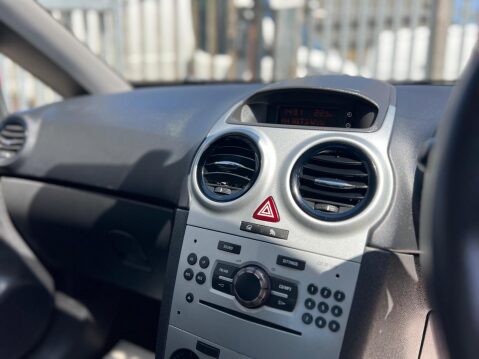 Vauxhall Corsa 1.2i 16v SXi 3dr 32