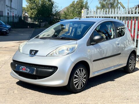 Peugeot 107 1.0 12V Urban Move Euro 4 3dr 3