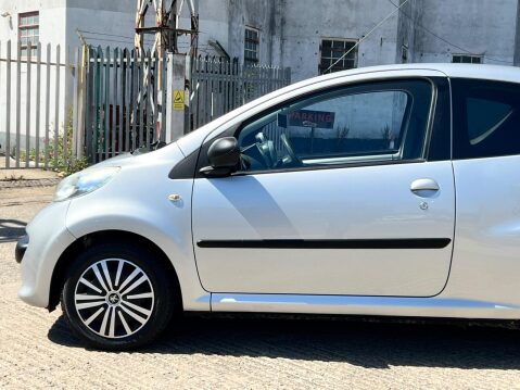 Peugeot 107 1.0 12V Urban Move Euro 4 3dr 14