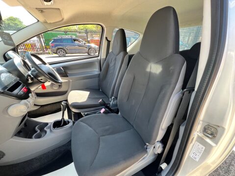 Peugeot 107 1.0 12V Urban Move Euro 4 3dr 52