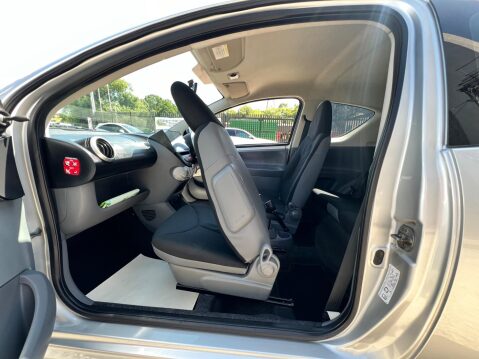 Peugeot 107 1.0 12V Urban Move Euro 4 3dr 55