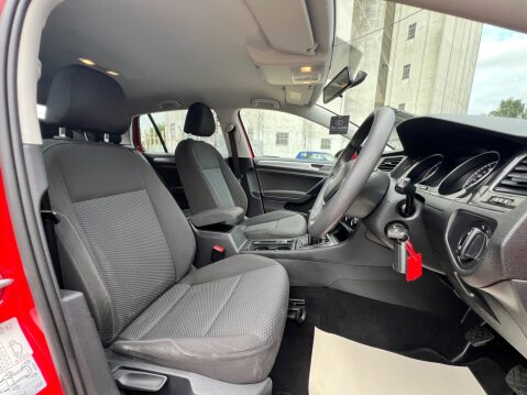 Volkswagen Golf 1.6 TDI S Euro 6 (s/s) 5dr 49