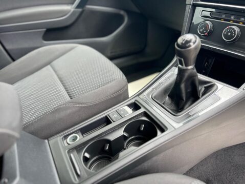 Volkswagen Golf 1.6 TDI S Euro 6 (s/s) 5dr 32