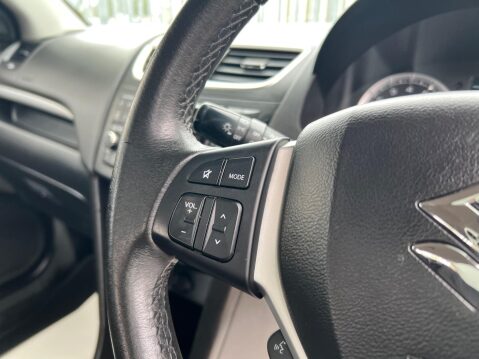 Suzuki Swift 1.2 SZ3 ALLGRIP Euro 5 5dr 30