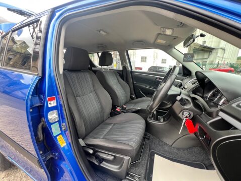 Suzuki Swift 1.2 SZ3 ALLGRIP Euro 5 5dr 38