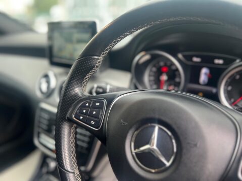 Mercedes-Benz CLA Class 2.1 CLA200d Sport Coupe Euro 6 (s/s) 4dr 49