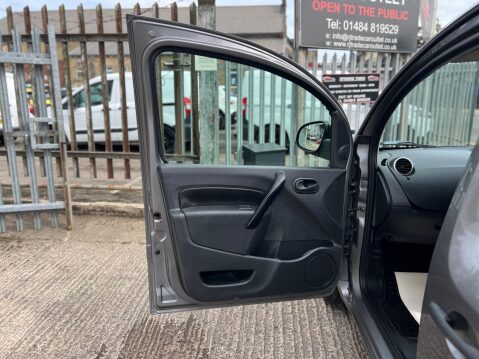 Nissan NV250 1.5 dCi Tekna L1 Euro 6 (s/s) 4dr 58