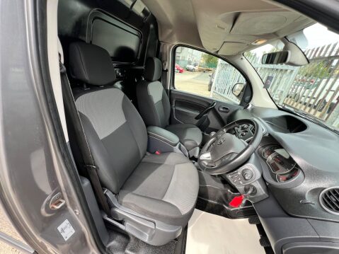 Nissan NV250 1.5 dCi Tekna L1 Euro 6 (s/s) 4dr 33