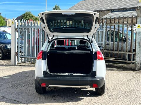 Peugeot 2008 1.6 e-HDi Allure Euro 5 (s/s) 5dr 23