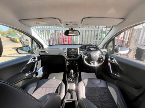 Peugeot 2008 1.6 e-HDi Allure Euro 5 (s/s) 5dr 28