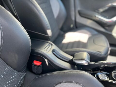 Peugeot 2008 1.6 e-HDi Allure Euro 5 (s/s) 5dr 33