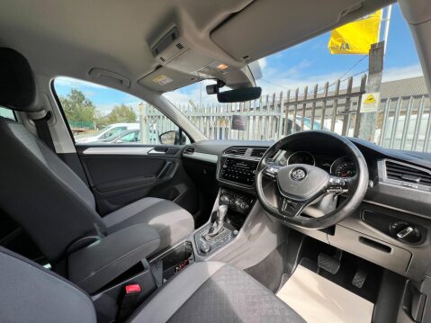 Volkswagen Tiguan 2.0 TDI Match DSG 4Motion Euro 6 (s/s) 5dr 36