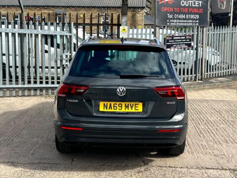 Volkswagen Tiguan 2.0 TDI Match DSG 4Motion Euro 6 (s/s) 5dr 21