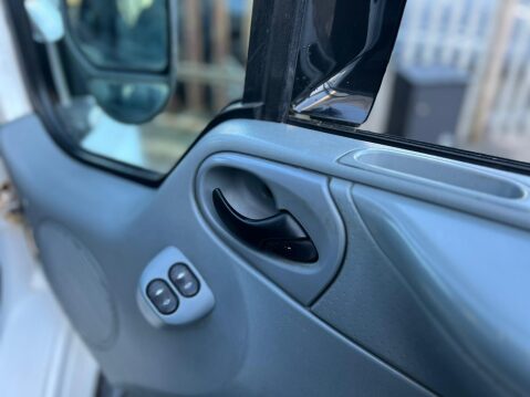 Ford Transit 2.2 TDCi 280 Duratorq FWD L1 H1 5dr 37