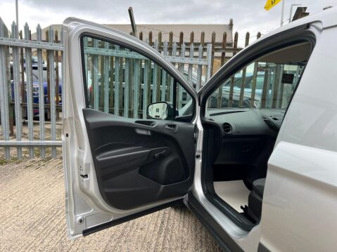 Ford Transit Courier 1.5 TDCi Panel Van 5dr Diesel Manual L1 Euro 6 (75 ps) 44