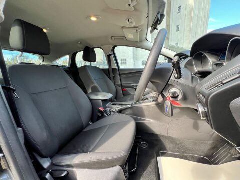 Ford Focus 1.5 TDCi ECOnetic Style Euro 6 (s/s) 5dr 29