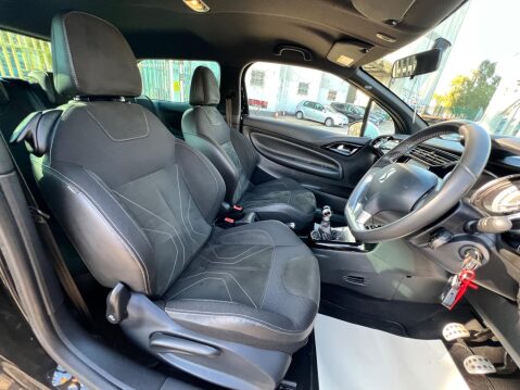 DS DS 3 1.6 BlueHDi Elegance Euro 6 (s/s) 3dr 28