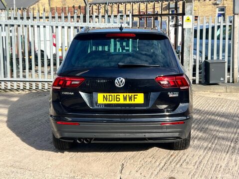 Volkswagen Tiguan 2.0 TDI BlueMotion Tech SE Navigation DSG 4Motion Euro 6 (s/s) 5dr 21