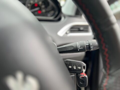 Peugeot 208 1.6 BlueHDi GT Line Euro 6 (s/s) 5dr 36