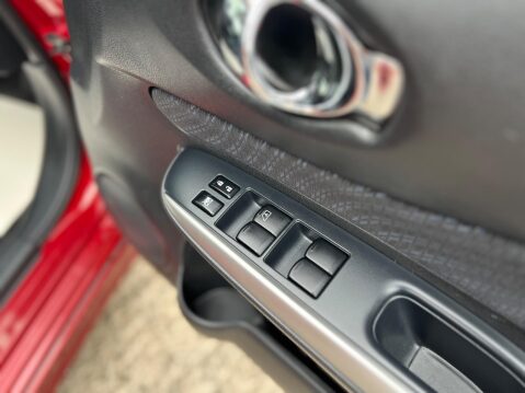 Nissan Note 1.5 dCi Tekna Euro 5 (s/s) 5dr 48